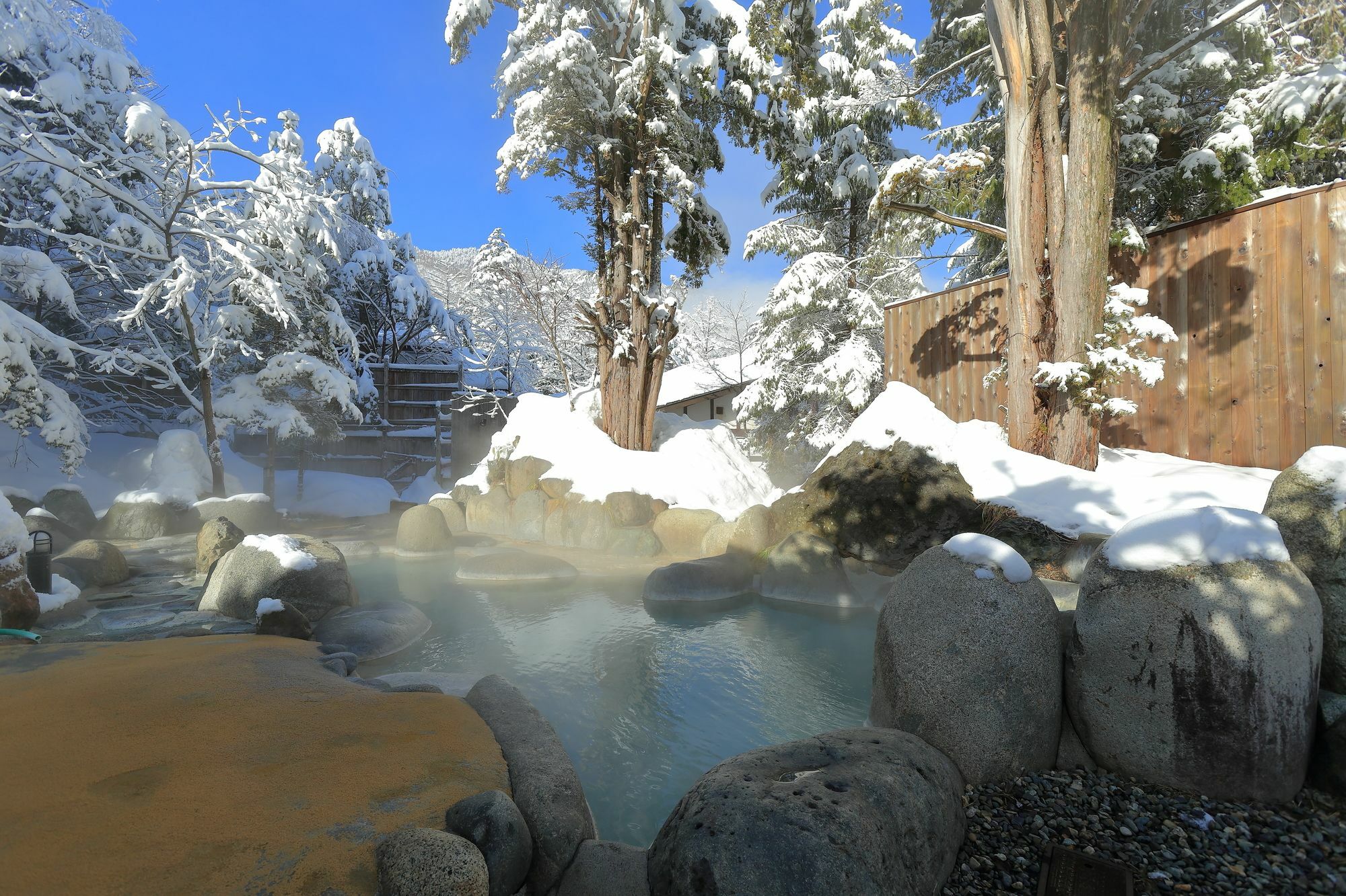 Hirayunomori Hotel Takayama  Eksteriør billede
